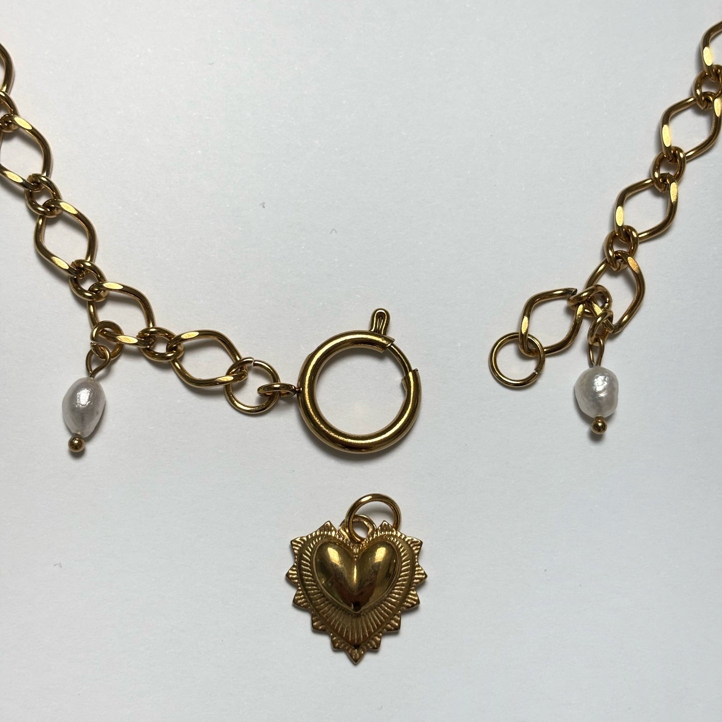 Collier AGGUN
